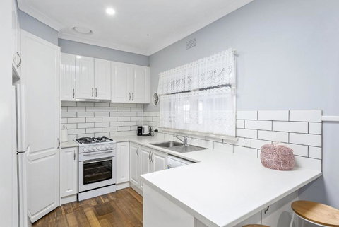 Portside Rest - Tourism Noosa 2