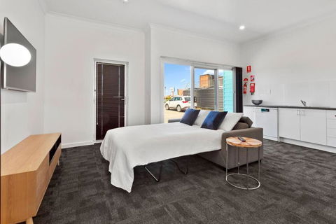 Port Lincoln Shark Apartment 4 - Tourism Noosa 3