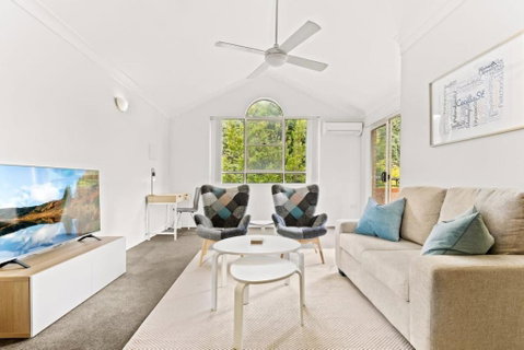 Pristine 2-Bed Near Marrickville Village - Tourism Noosa 3