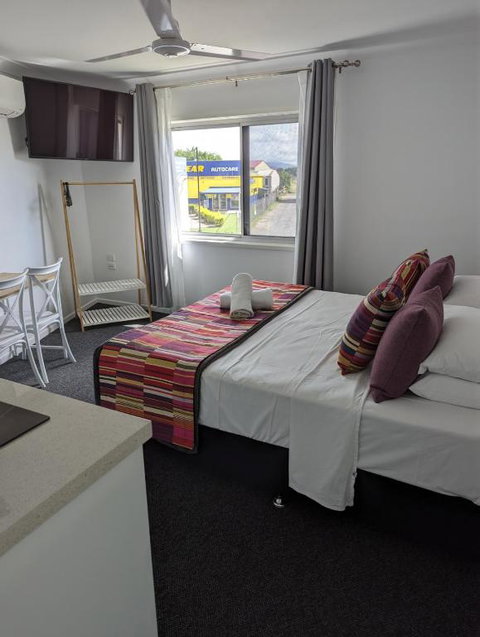 PROSERPINE MOTOR LODGE - Tourism Noosa 3