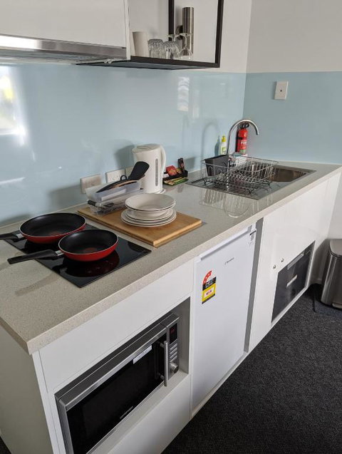 PROSERPINE MOTOR LODGE - Tourism Noosa 2