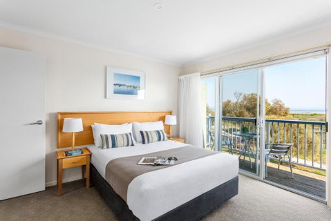 Quest Williamstown North - Tourism Noosa 1