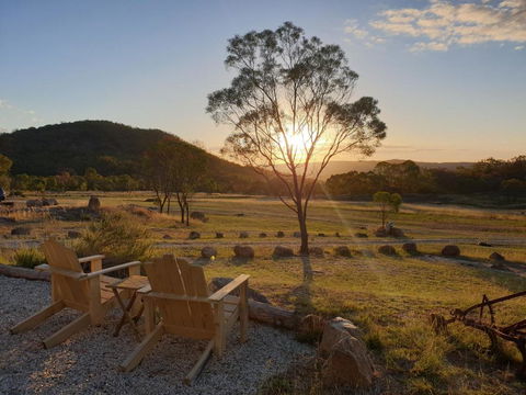 R & R On The Ravine - Tourism Noosa 0
