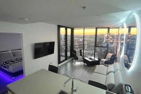 Radiance Residence RnR - Tourism Noosa 0