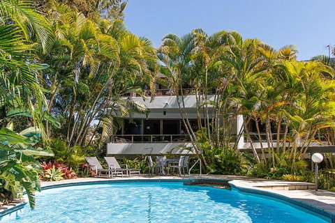 Rainforest Paradise In The Palms - Tourism Noosa 3