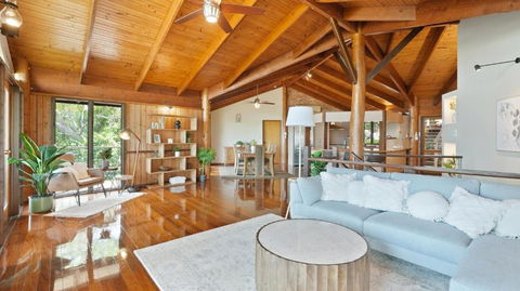 Rainforest Treehouse Sanctuary - With Ocean Views - Tourism Noosa 1