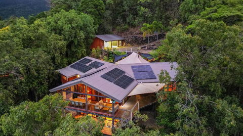Rainforest Treehouse Sanctuary - With Ocean Views - Tourism Noosa 0
