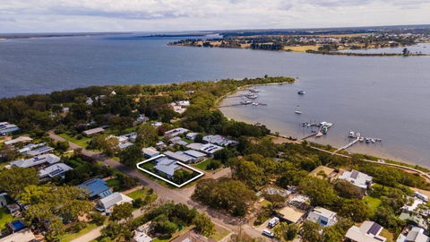 Raymond Island Retreat - Tourism Noosa 1