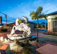 Athena Studio Units - Tourism Noosa