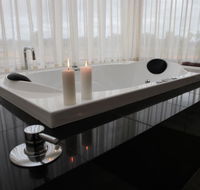 Aurora Cottages Bush Retreat - Tourism Noosa