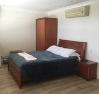 Aussie Hotel  Motel - Tourism Noosa