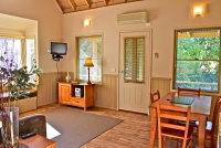 Autumn Leaf Cottage 1