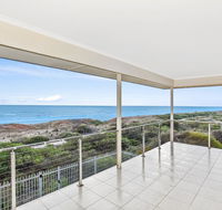 Avaya - Sellicks Beachfront Getaway - WiFi - Tourism Noosa
