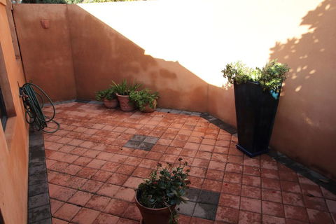 Azalea Villa - Close To The City Of Perth - Tourism Noosa 1