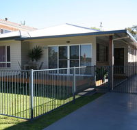 BANYANDAH 557 Ocean Drive NH - Tourism Noosa