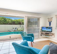 Barefoot in Lennox- WiFi - Foxtel - Pool - Tourism Noosa