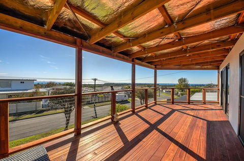 Bayviews - Tourism Noosa 2