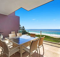 Beach and Ocean Front Penthouse with Wifi and Parking - Tourism Noosa