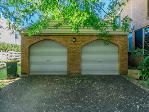 Beach Chalet 3 - Tourism Noosa 1