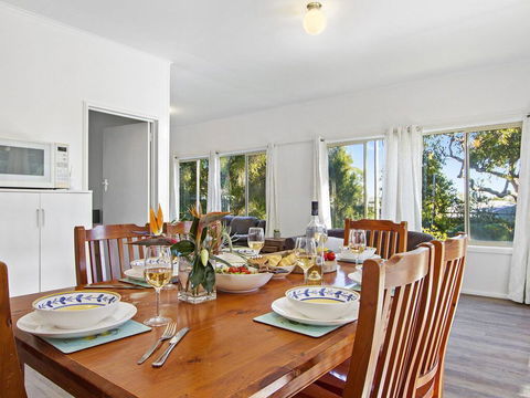 Beach Escape @ Currarong - Basic Family Accommodation - Tourism Noosa 1