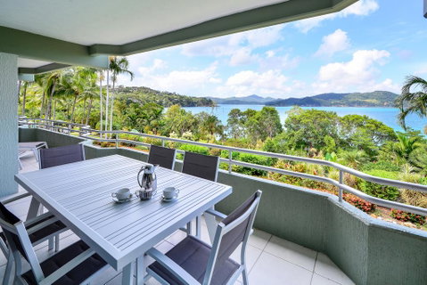 Beach Front Lagoon Lodge Apartments - Tourism Noosa 0