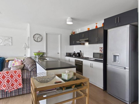 Beach Fun - 11 Broadbeach Drive - Tourism Noosa 3
