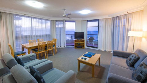 Beach House Seaside Resort - Tourism Noosa 2