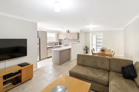 Beach Resort Chalet - Tourism Noosa 0