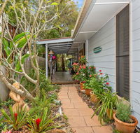 BEACH RETREAT - Tourism Noosa