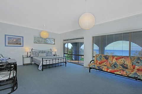 Beach Road 10 Mollymook - Tourism Noosa 1