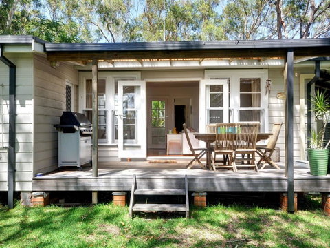 Beach Shack - Tourism Noosa 0
