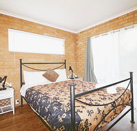 Beachcomber - Pet Friendly - Tourism Noosa