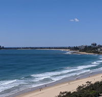 Beachfront Towers - Tourism Noosa