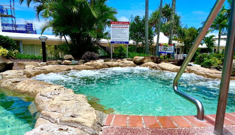 Resort Queen Studio At Alex Beach Resort - Tourism Noosa 1