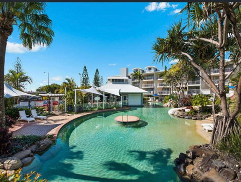 Resort Queen Studio At Alex Beach Resort - Tourism Noosa 3