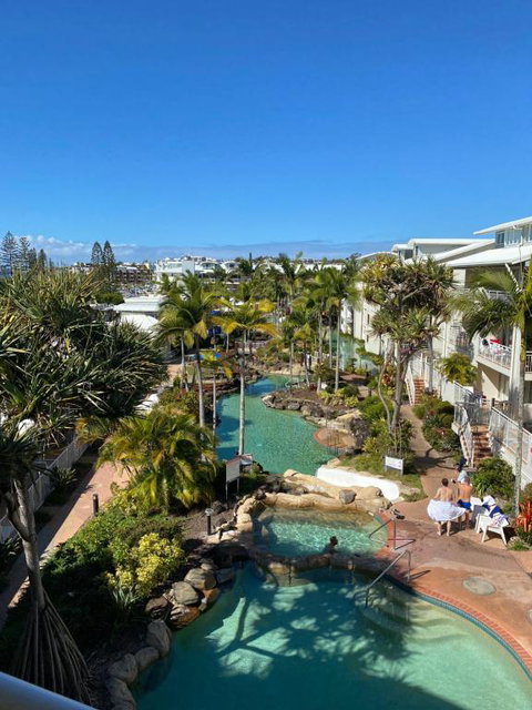 Resort Queen Studio At Alex Beach Resort - Tourism Noosa 2