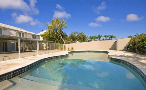 Riverfront Escape With Private Beach - Tourism Noosa 2