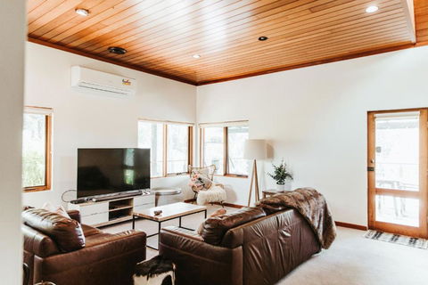 Redgate Homestead - Tourism Noosa 1