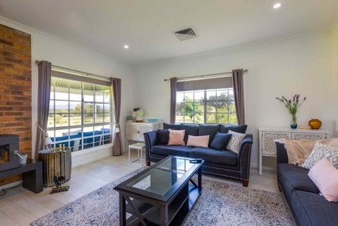 Redims Hill Cottage - Tourism Noosa 1