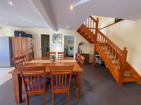 Reel & Relax: 3BR Beach House - Fish, Swim, Surf - Tourism Noosa 0