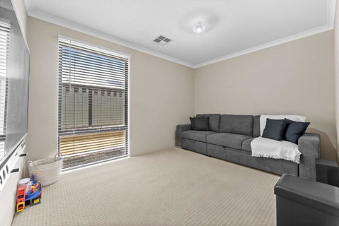 Relax By The Sea Modern Beach Home - Tourism Noosa 2