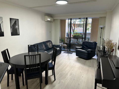 Resort Style 2BR Apt In Pyrmont Next To Darling Harbour - Tourism Noosa 1