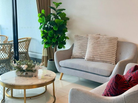 Resort-Style Apartment Near Harbour Town - Tourism Noosa 0