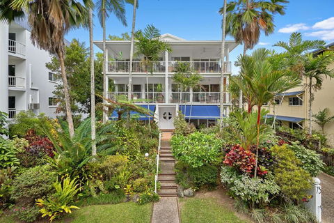 Ribbons Beachfront Apartments Clifton Beach - Tourism Noosa 0