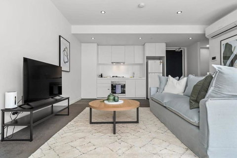 Richmond Premium Escape - Walk To The MCG - Tourism Noosa 0