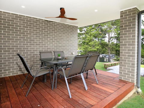 Rockwall I Pet Friendly I Fire Pit - Tourism Noosa 2