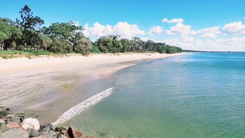 Rosalynda- Luxury Beachfront 3 BR Townhouse - Tourism Noosa 1