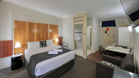 Rose City Motor Inn - Tourism Noosa 3