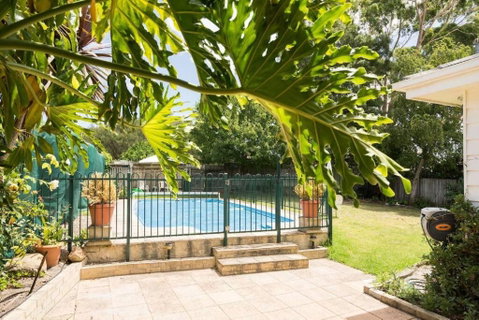 ROSEBUD SEA CENTRAL - Tourism Noosa 0