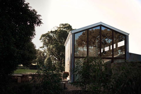 Ross Farm - Barn - Tourism Noosa 0